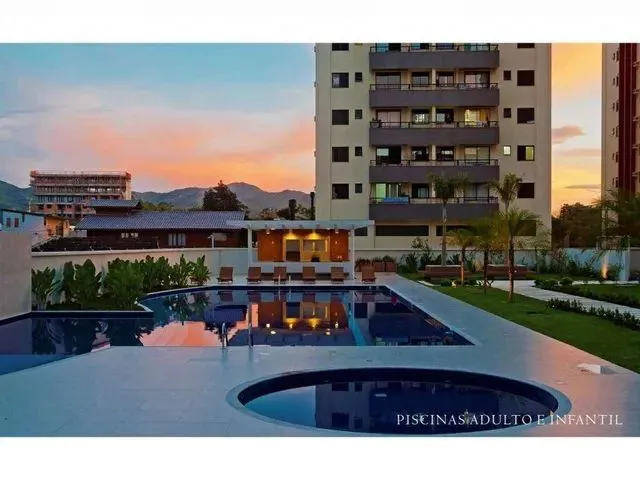 Imagem 3: Cobertura para Venda Tem 296 Metros Quadrados com 4 Quartos em Itacorubi - Florianópolis