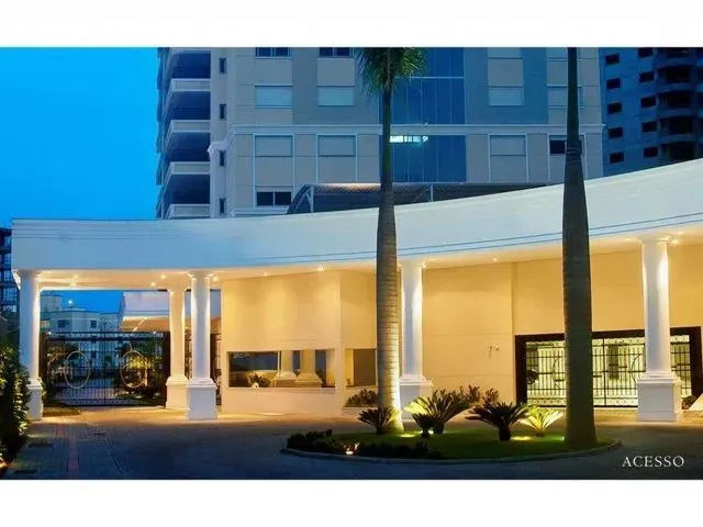 Imagem 12: Cobertura para Venda Tem 296 Metros Quadrados com 4 Quartos em Itacorubi - Florianópolis