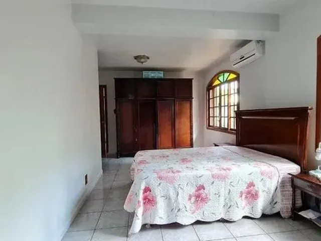 Imagem 16: Casa para Venda em Florianópolis, Carianos, 4 Dormitórios, 1 Suíte, 4 Banheiros, 3