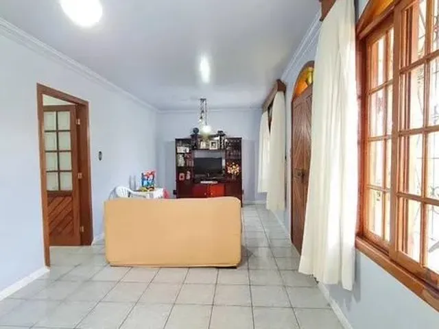 Imagem 6: Casa para Venda em Florianópolis, Carianos, 4 Dormitórios, 1 Suíte, 4 Banheiros, 3
