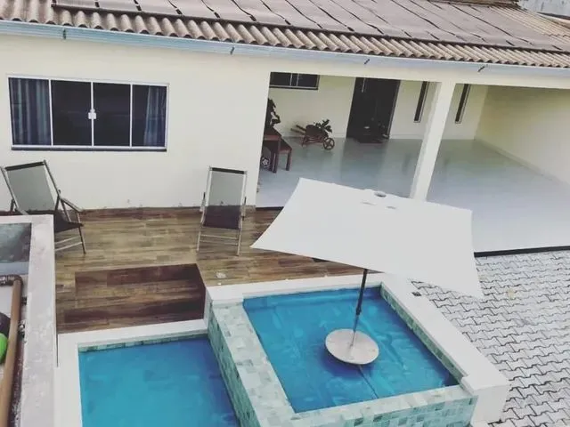 Imagem: Linda Casa de 03 Quartos com Suíte À Venda