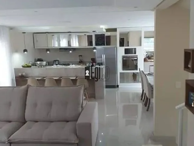 Imagem: Maravilhosa Casa com Quintal Amplo e Fácil