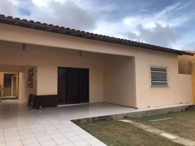 Imagem 9: Alugo Casa com Três Quartos no Renascença