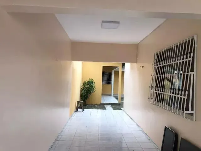 Imagem 7: Alugo Casa com Três Quartos no Renascença