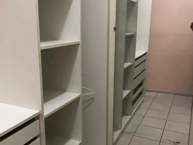 Imagem 3: Alugo Casa com Três Quartos no Renascença