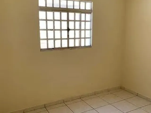 Imagem 6: Londrina - Casa Padrão - Leonor