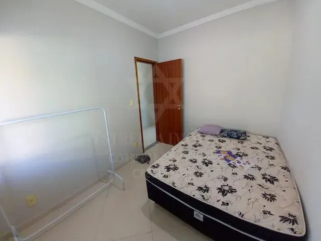 Imagem 14: Casa Semi-Independente para Aluguel Anual com 2 Quartos Sendo 1 Suíte em Itaúna