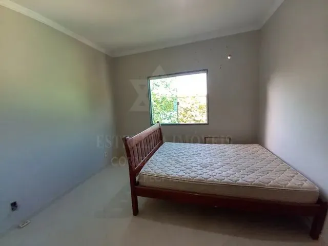Imagem 10: Casa Semi-Independente para Aluguel Anual com 2 Quartos Sendo 1 Suíte em Itaúna