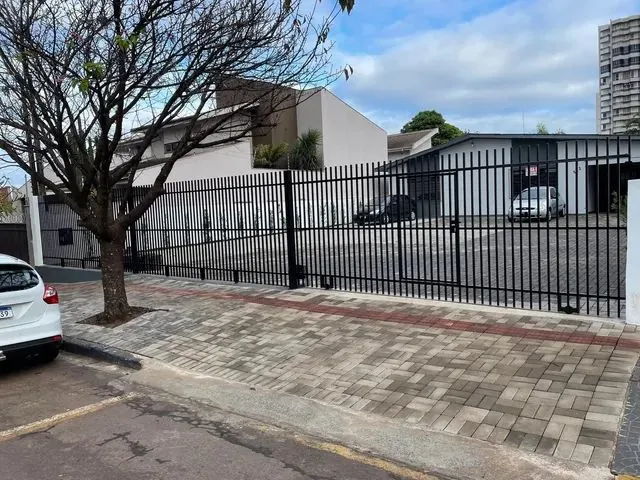 Imagem: Salas em Casa Comercial no Centro em Arapongas