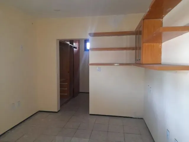 Imagem 5: Casa para Aluguel Residencial Ou Comercial, com 406 M² com 6 Quartos, Piscina, Poço