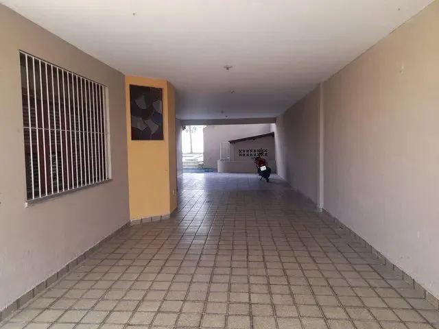 Imagem 16: Casa para Aluguel Residencial Ou Comercial, com 406 M² com 6 Quartos, Piscina, Poço