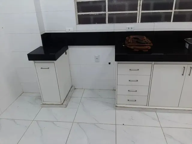 Imagem 3: Apartamento 2 Quartos com Garagem Demarcada e Coberta
