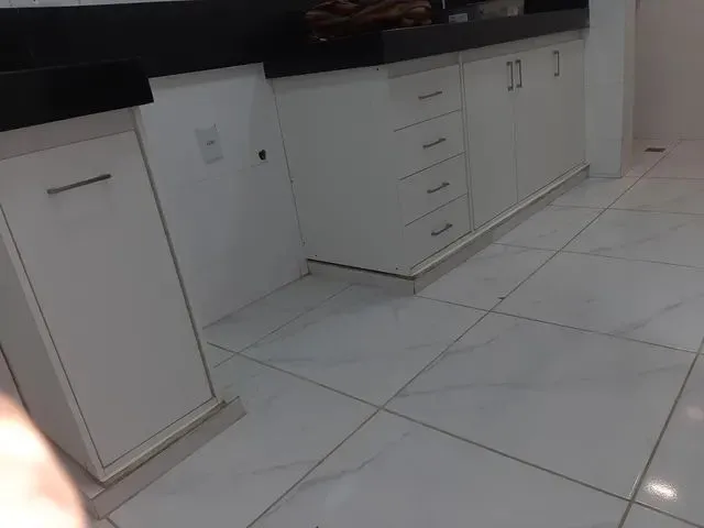 Imagem 10: Apartamento 2 Quartos com Garagem Demarcada e Coberta