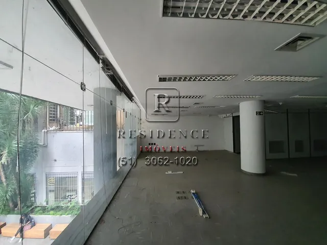 Imagem 12: Loja comercial de alto padrão no coração de Porto Alegre-RS: 3 salas, 3 banheiros