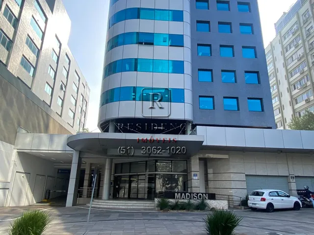 Imagem 11: Sala Comercial de 481m² Pronta e Mobiliada com 8 Banheiros no Moinhos de Vento, Porto