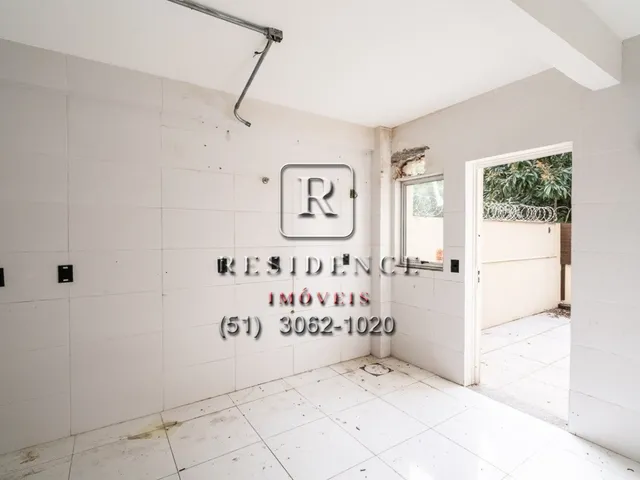 Imagem 2: Aluguel de Prédio Comercial na Floresta: Espaço Moderno com 16 Salas e 15 Vagas de