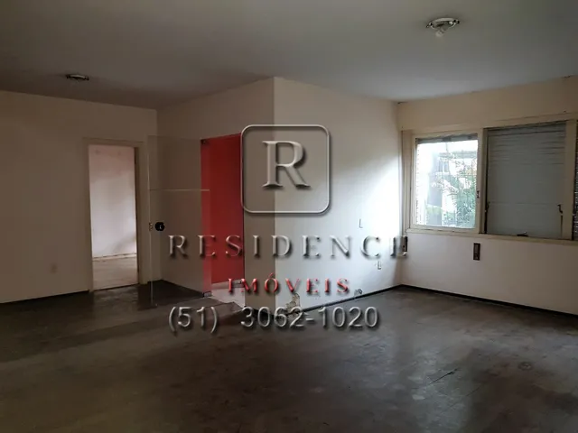 Imagem 16: Imperdível Casa à Venda em Porto Alegre-RS: 4 Quartos, 1 Suíte, 3 Salas, 1 Banheiro, 3