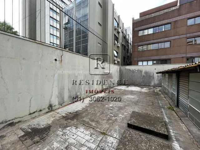 Imagem 2: Prédio Comercial de Alto Padrão com 32 Vagas de Garagem e 2.291,70 m² de Área no