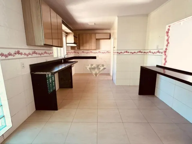 Imagem 2: Casa à venda em Novo Esteio, Esteio - Com Quintal e Varanda