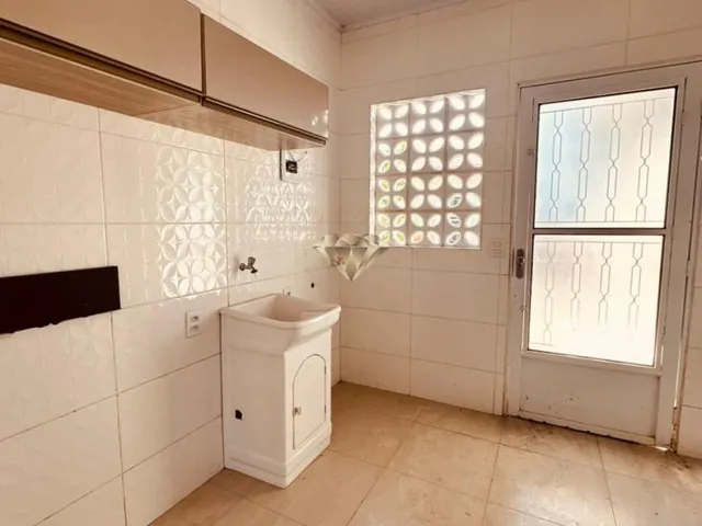 Imagem 1: Casa à venda em Novo Esteio, Esteio - Com Quintal e Varanda