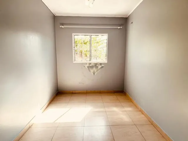 Imagem 8: Casa à venda em Novo Esteio, Esteio - Com Quintal e Varanda