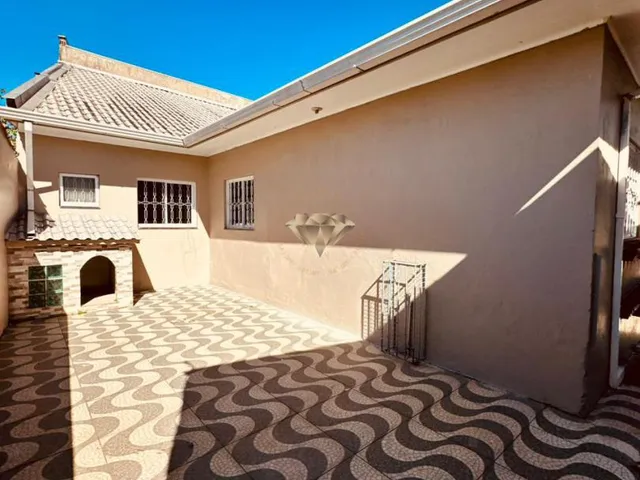 Imagem 5: Casa à venda em Novo Esteio, Esteio - Com Quintal e Varanda