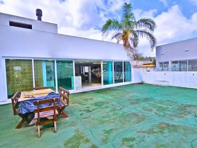 Imagem 3: Casa com 3 dormitórios, sendo 1 suíte no Centro de Esteio - Terreno 12m x 55m