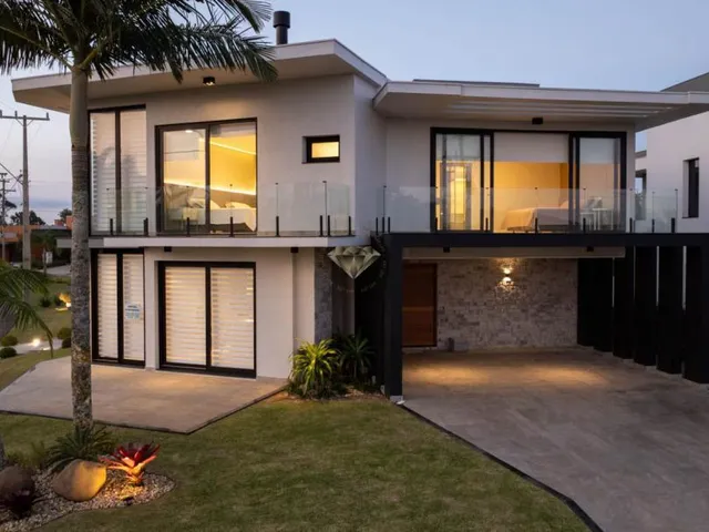 Imagem 2: Casa na praia de Torres-RS - 5 suítes - Bairro Itapeva