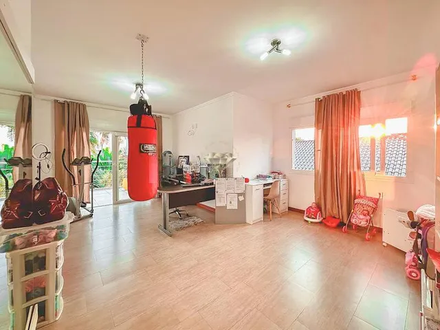 Imagem 11: Casa à venda em Esteio - Bairro Centro: 4 quartos (sendo 3 suítes), salão de festas e