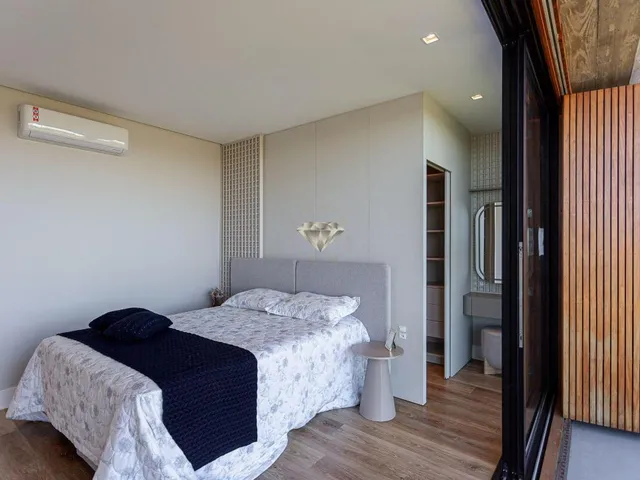 Imagem 8: Casa com 4 Suítes em Condomínio Fechado - Torres - Bairro Centro