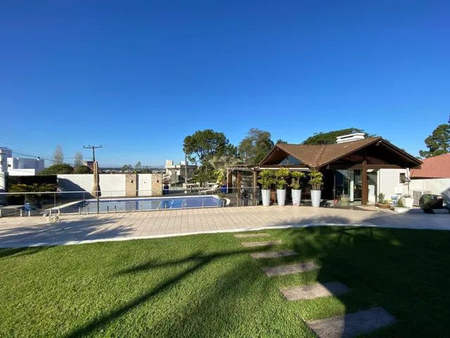 Imagem 2: Apartamento Mobiliado com Churrasqueira em Torres - Venda