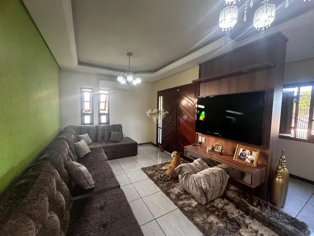 Imagem 8: Casa À Venda em Sapucaia do Sul - Centro - 158.19M² de Área Construída - com Hidromassagem e Varanda