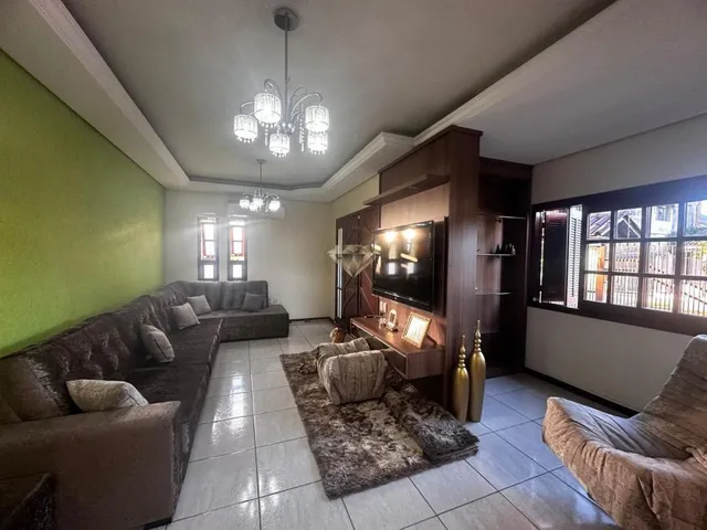 Imagem 10: Casa À Venda em Sapucaia do Sul - Centro - 158.19M² de Área Construída - com Hidromassagem e Varanda
