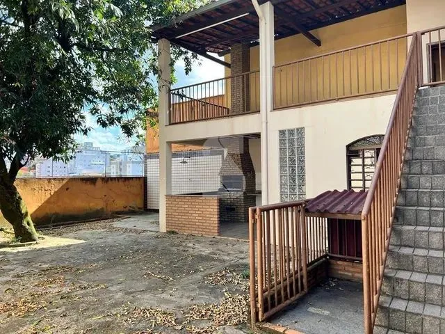 Imagem 8: Casa Linear 4 Quartos no Bairro Glória