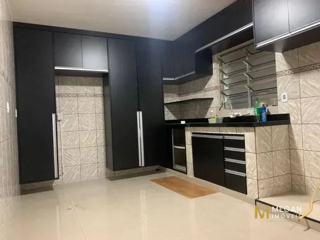 Imagem 1: Casa com 5 Dormitórios À Venda, 200 M² por R$ 630.000,00 - Parque Santana - Santana De