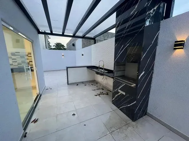 Imagem 11: Oportunidade! Casa com 3 Suítes Fino Acabamento Disponível no Morada Dos