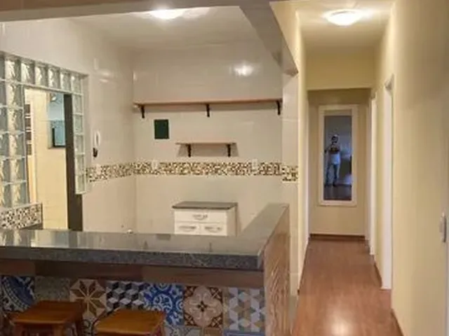 Imagem: O apartamento possui 3 Dormitórios, 1 Suíte, 2 Banheiros,