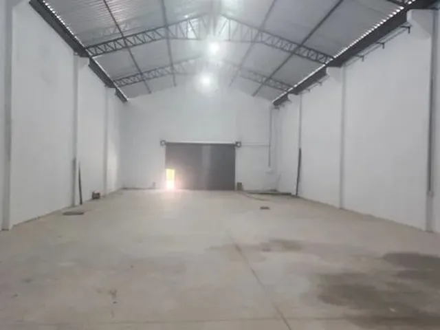 Imagem 1: Lindas Lojas na Entrada de Benevides