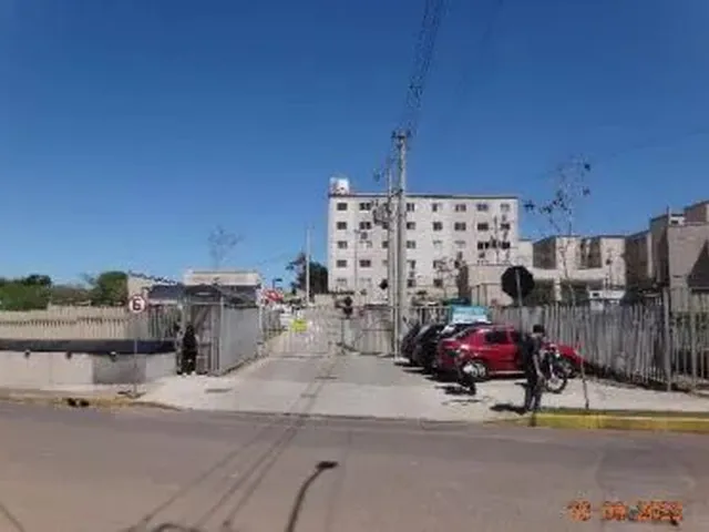 Imagem: O apartamento possui 2 Dormitórios, 1 Banheiro, 1 Vaga na