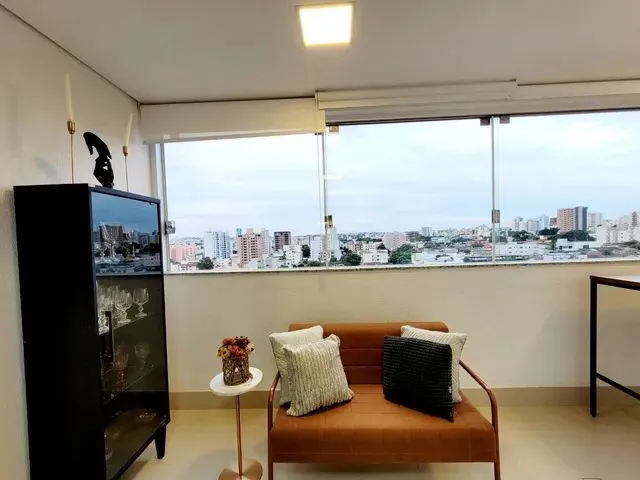 Imagem 3: Linda Cobertura Duplex de 247M² com 3 Quartos, Sendo Uma Suíte e Porteira Fechada À