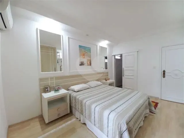 Imagem 2: Santos - Apartamento Padrão - Boqueirão