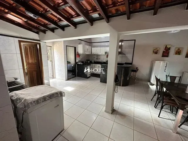 Imagem: Uberlândia - Casa Padrão - Daniel Fonseca