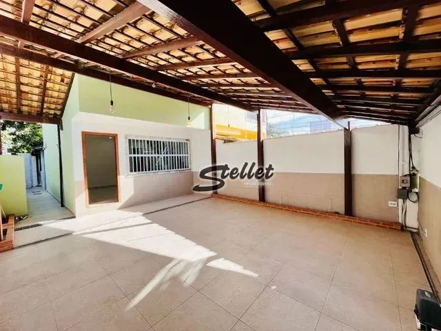 Imagem: Casa com 2 Dormitórios À Venda, 100 M²