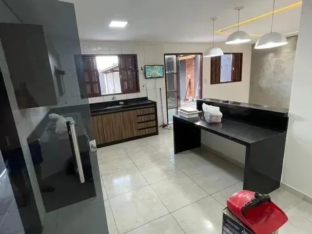 Imagem 3: Casa com 3 Quartos em Nova Almeida Centro - Serra - Es