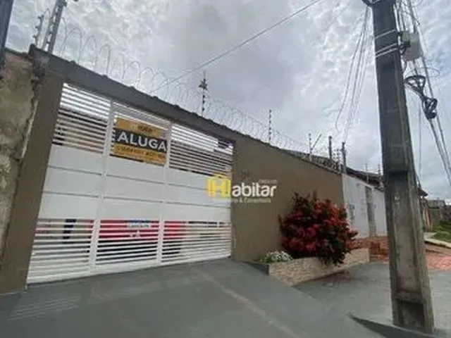 Imagem: A casa possui 2 Dormitórios, 1 Banheiro, 280m² de Área e
