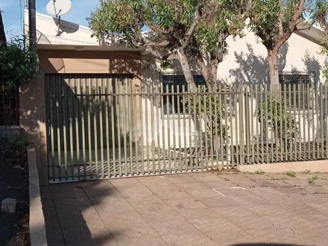 Imagem 4: Casa com 3 dormitórios à venda,360.00 m , Centro, TOLEDO - PR