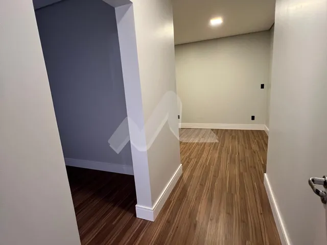 Imagem 12: Sobrado com 6 dormitórios à venda,300.00 m , Vila Industrial, TOLEDO - PR