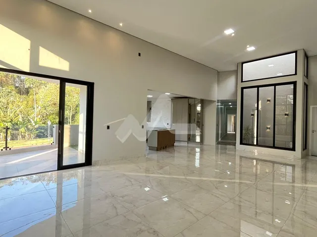 Imagem 7: Casa com 6 dormitórios à venda,606.00 m , Vila Industrial, TOLEDO - PR