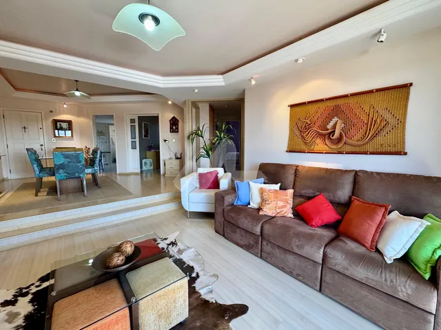 Imagem 3: Apartamento com 3 dormitórios à venda,127,30m privativos e 183.64m total , Centro