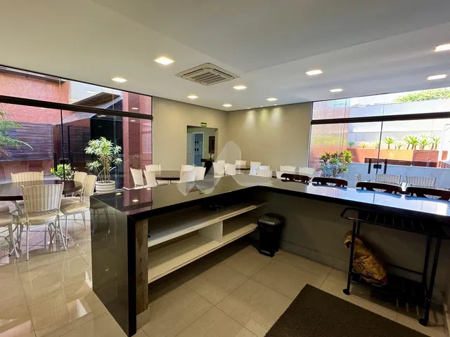 Imagem 15: Apartamento com 3 dormitórios à venda,127,30m privativos e 183.64m total , Centro